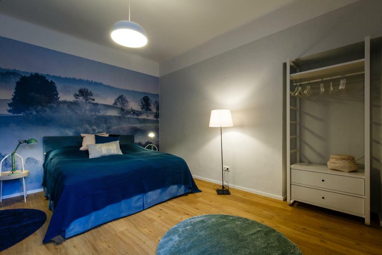 Blue Flat By Grazrentals Location & Free Parking *